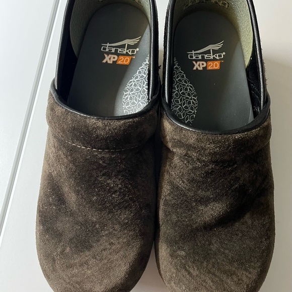 Dansko Women's Brown Clogs - Picture 2 of 6